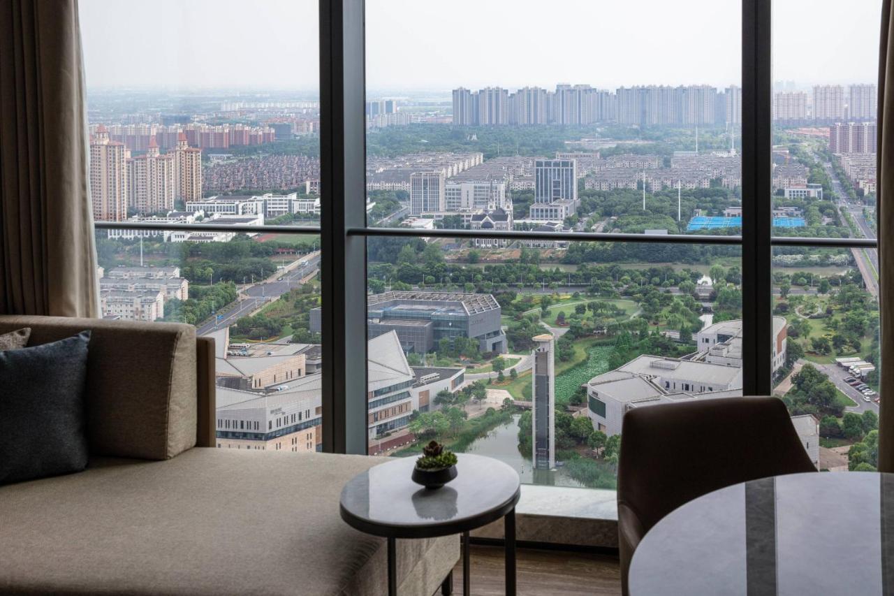 Zhangjiagang Marriott Hotel Exterior photo